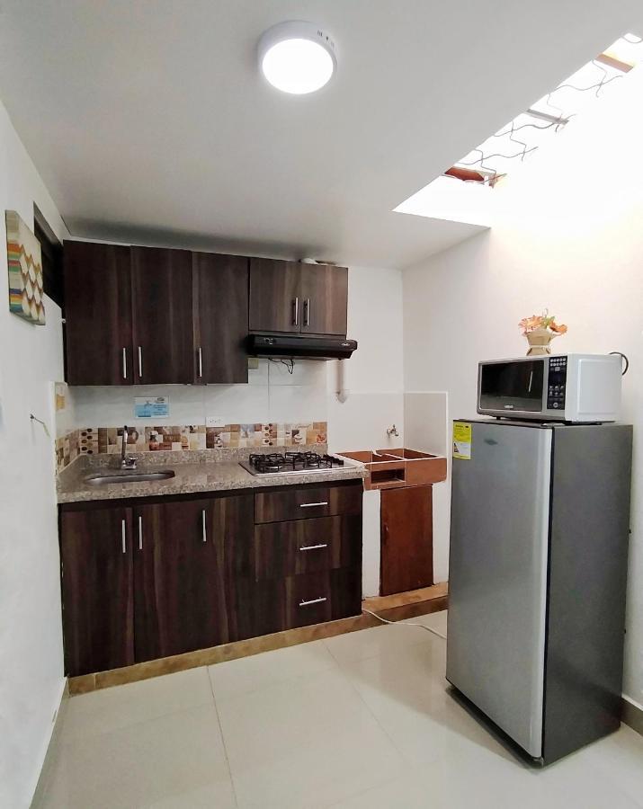 Apartamentos Excelente Ubicacion Medellín Exterior foto