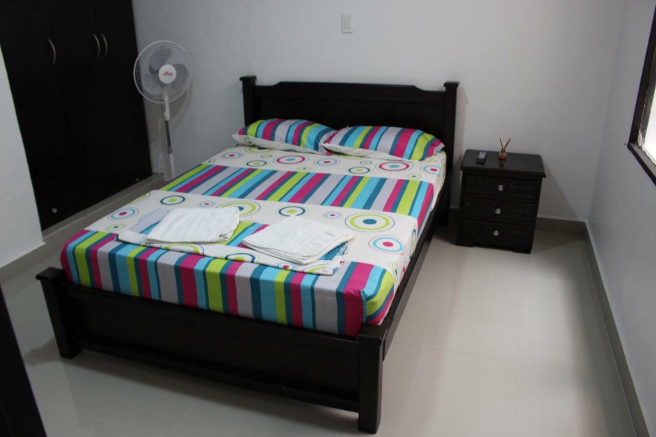 Apartamentos Excelente Ubicacion Medellín Exterior foto